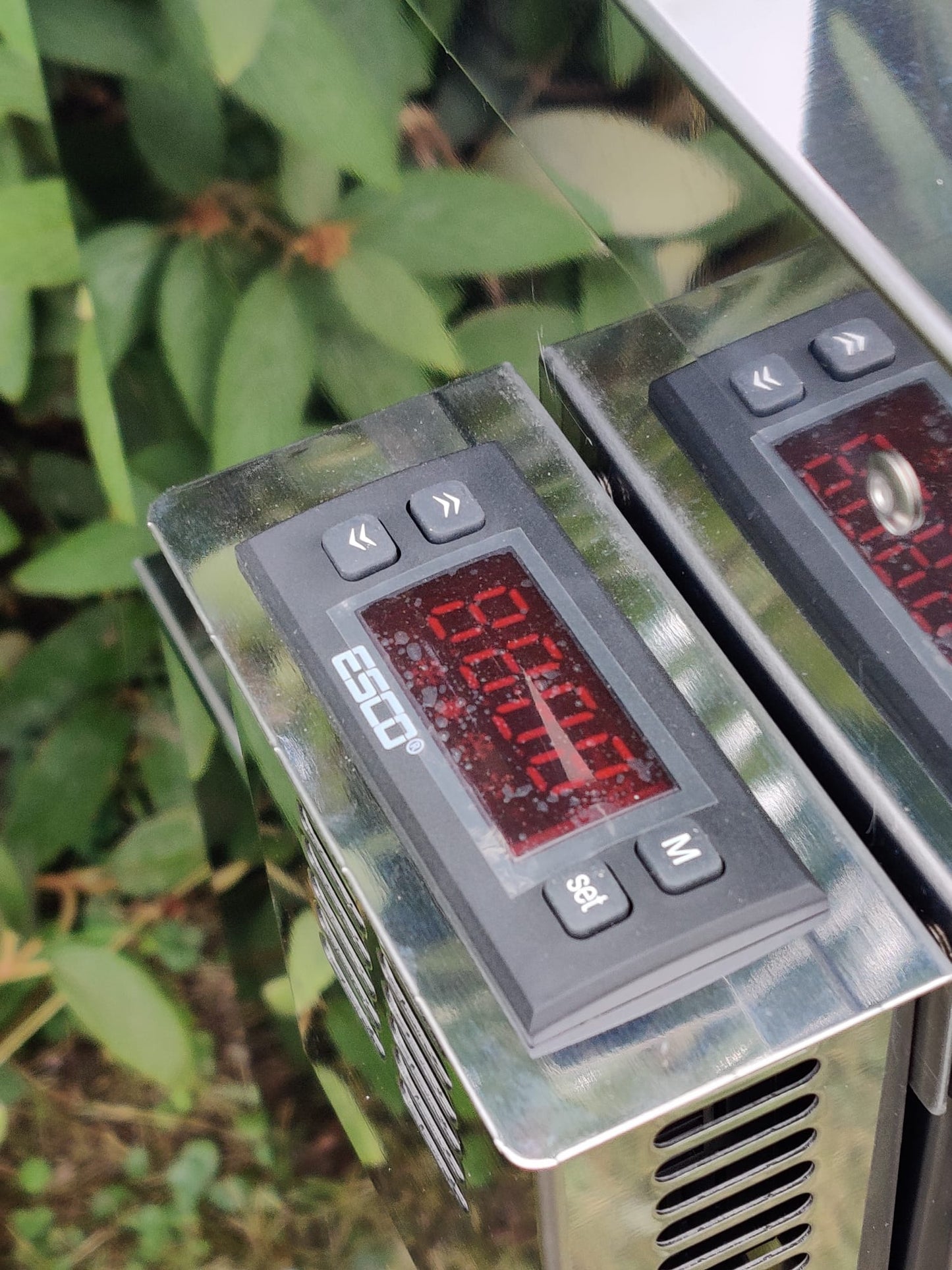 Wędzarnia elektryczna z generatorem dymu THW1905E